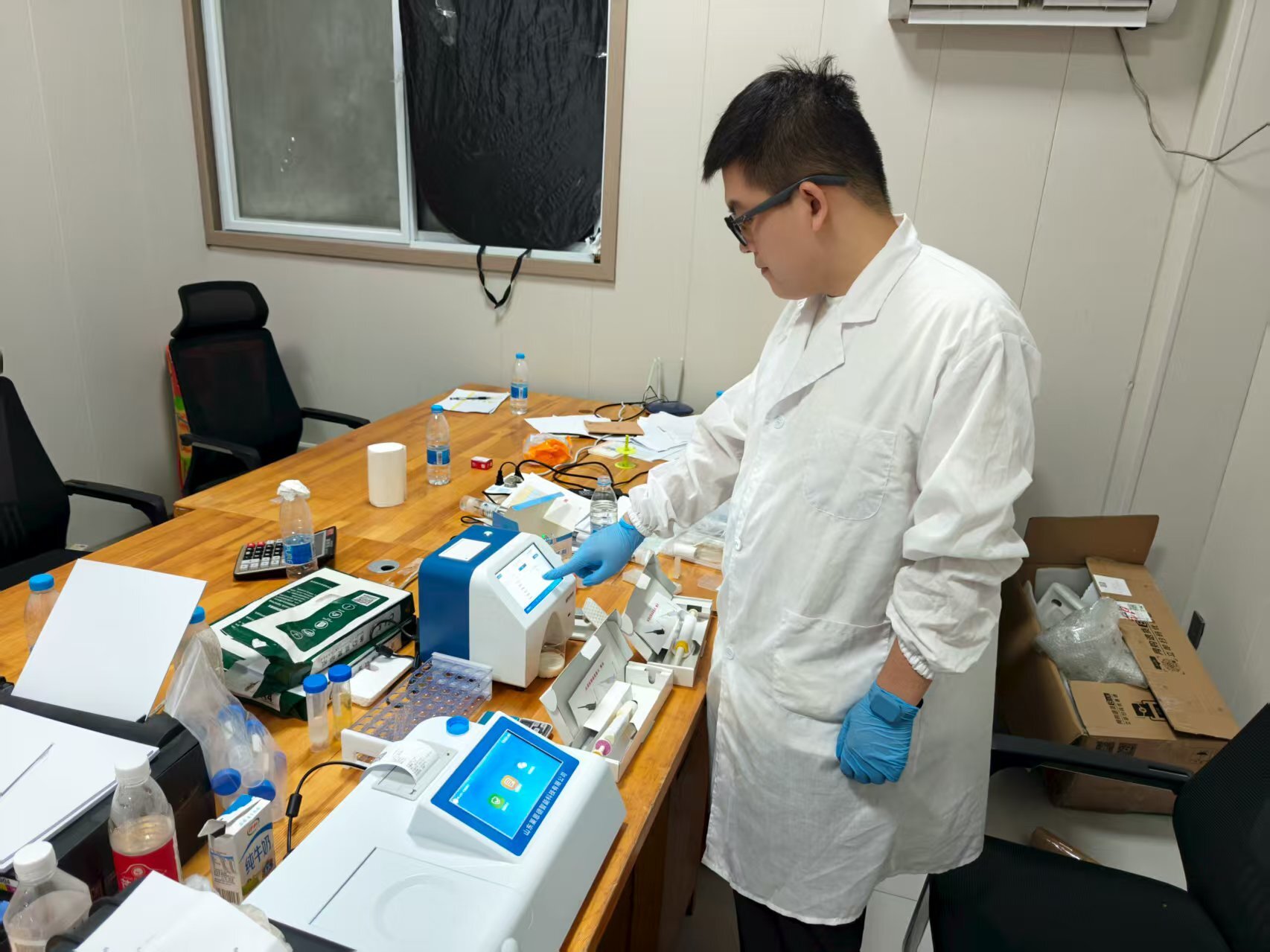 多功能食品安全检测仪